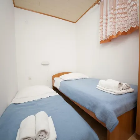 Apartment Lena